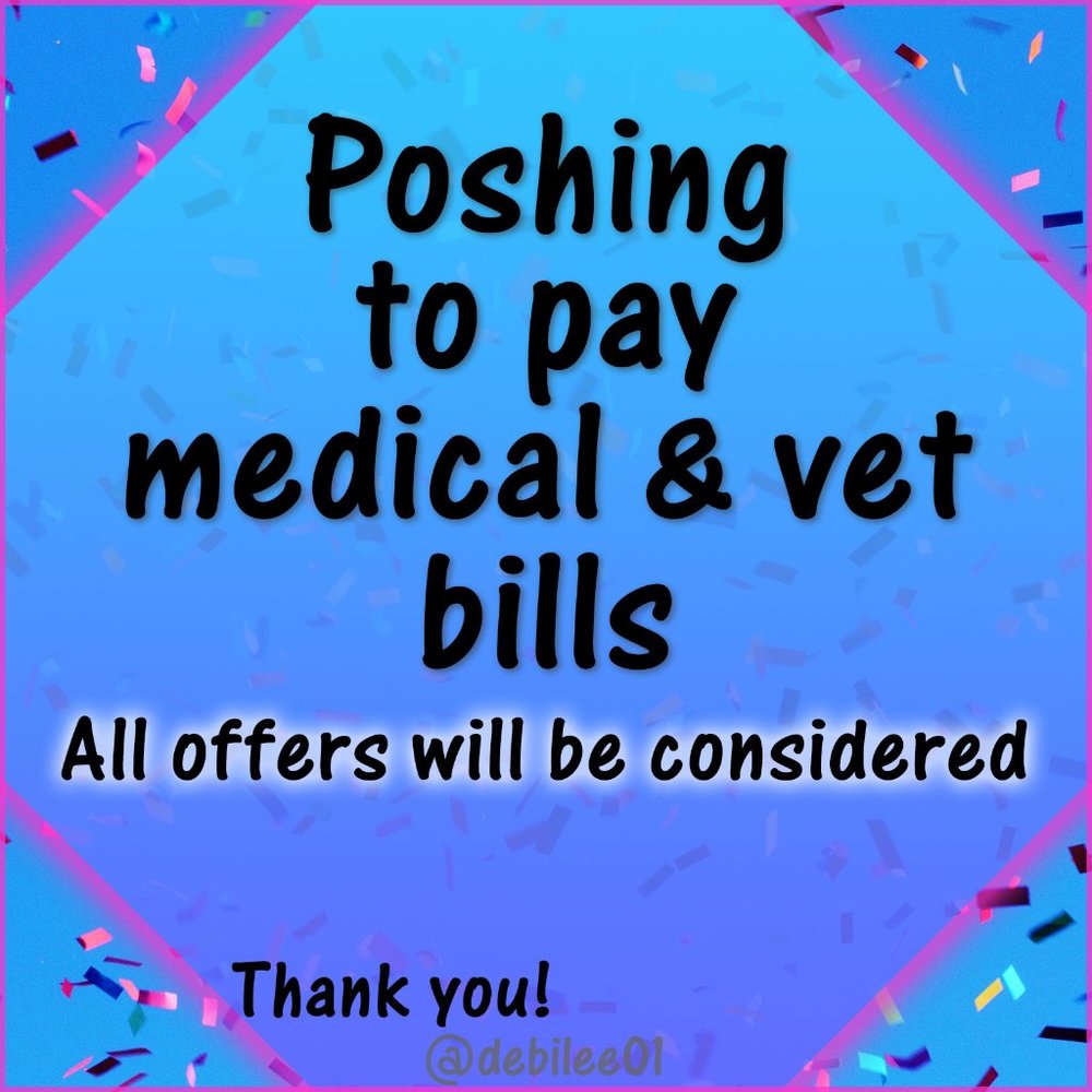 Urgent -- Help me clear my closet!!